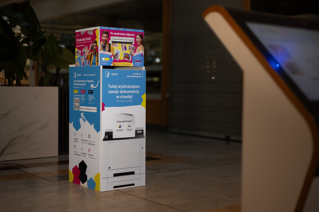 Obraz przedstawia stacje druku A4 i Foto